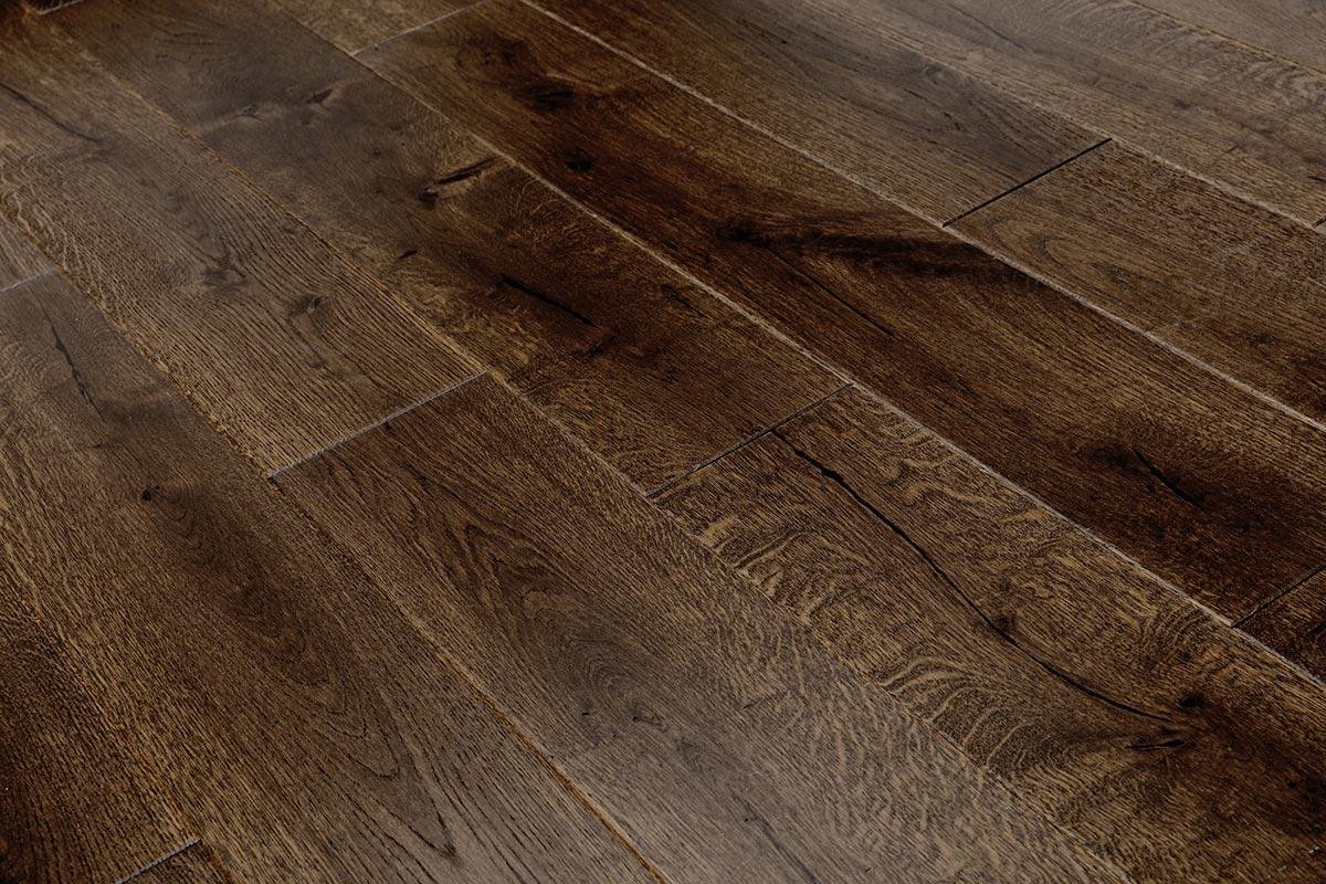 Marsala Brushed Lacquered Rustic Oak Engineered Clic Flooring 14mm x 180mm - Image 3