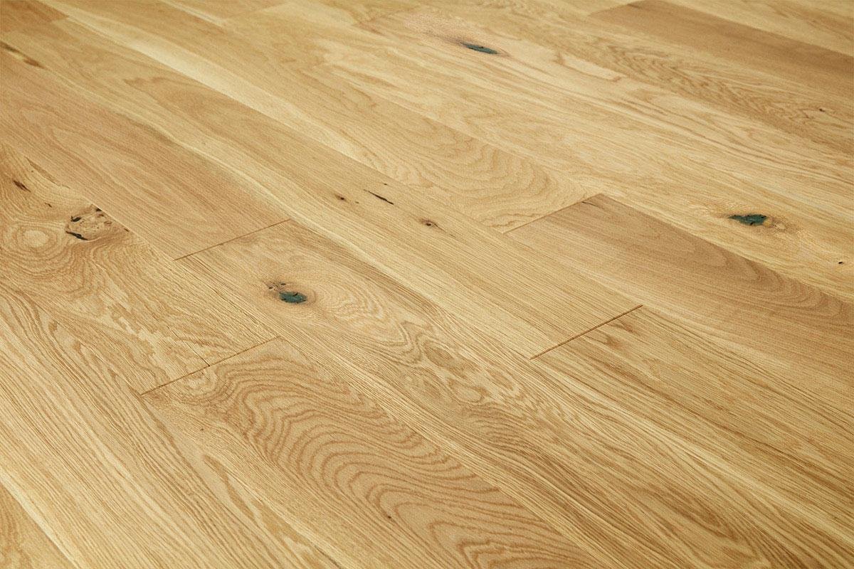 Brushed Oiled Rustic Oak Engineered Clic Flooring 14mm x 130mm - Image 3