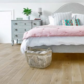 Solid_European_Rustic_Oak_Flooring_18mmX150mm_Linen_Brushed_and_Lacquered