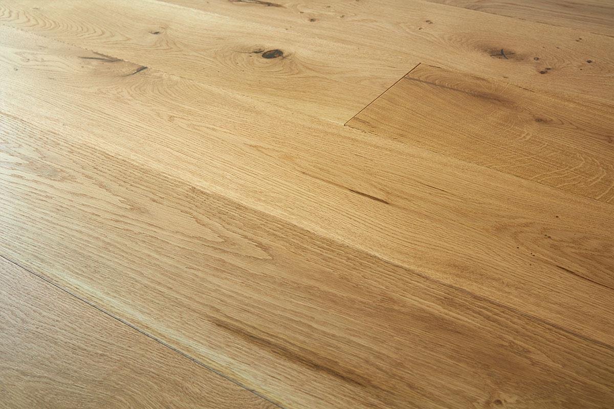 20mm Oak Rustic 240mm Brushed & Oiled - Image 3