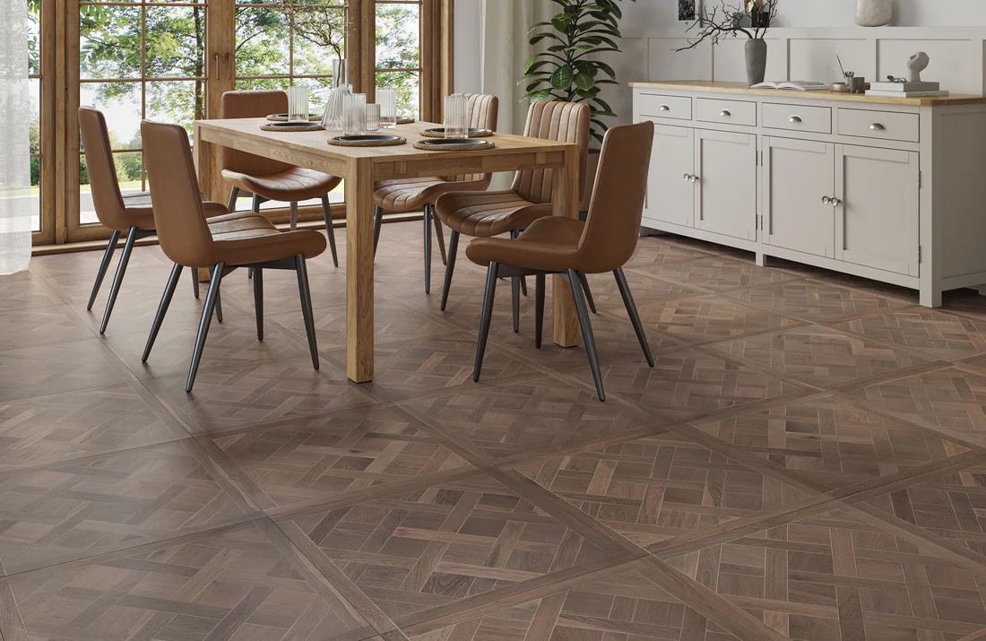 Versailles Cloister Brushed Dark Oiled 600 x 600 x 14mm - Image 3